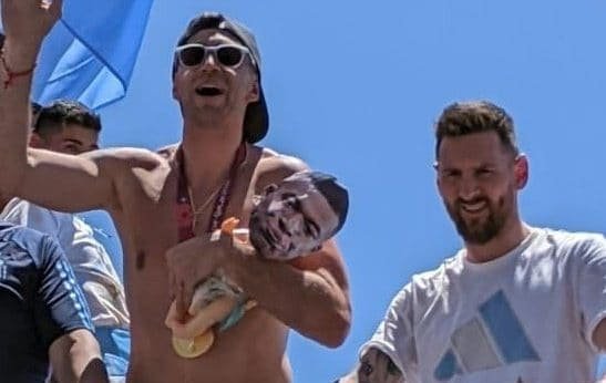 I_Am_Ilemona's tweet photo. The Argentinians who did this are suddenly talking about respect. What utter nonsense. https://t.co/k4sc79p0se