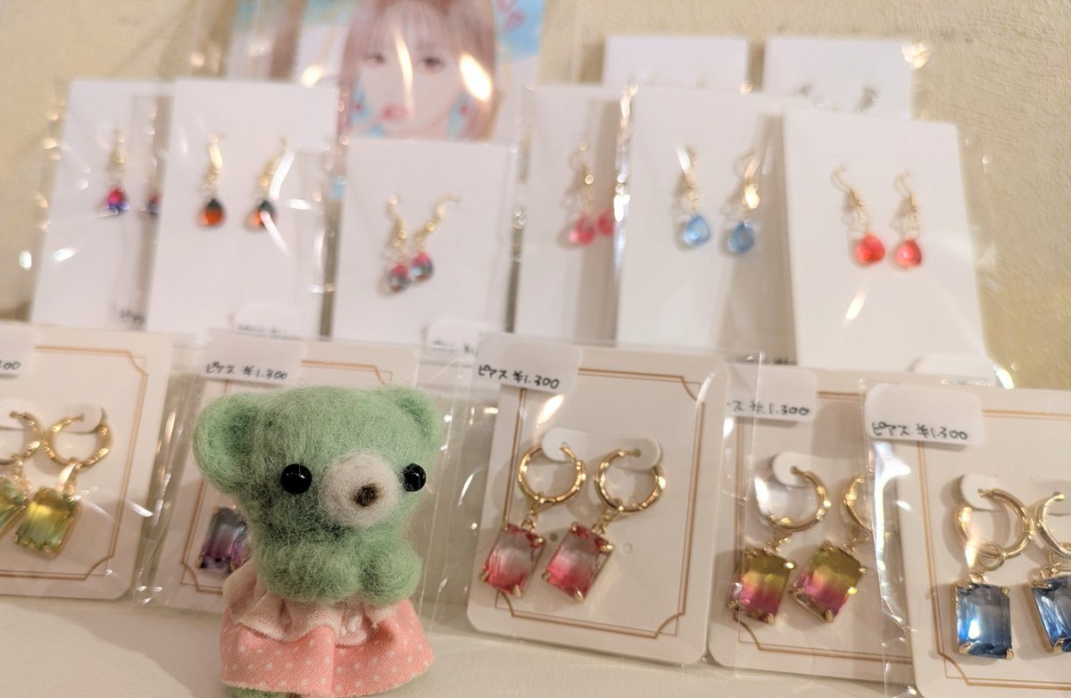 カズキチさんの個展に行ってきたよ〜🐻 素敵なおねえさんが見られて