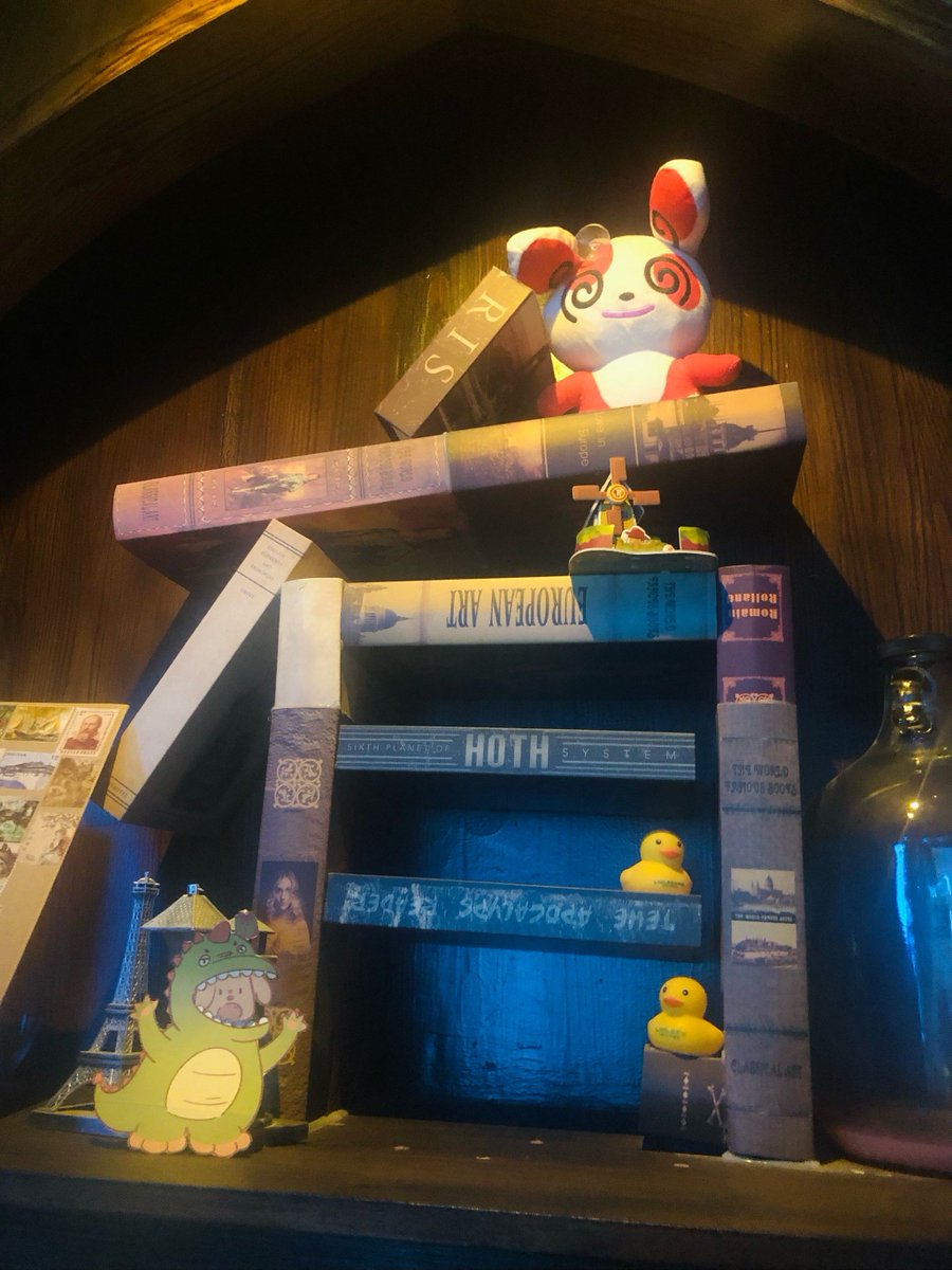 ShirleenLenherr's tweet photo. Locked in a vintage library with only a cryptic note and a hourglass! Can you crack the code to escape before the sand runs out  #EscapeRoom https://t.co/SEPOZ43E9R