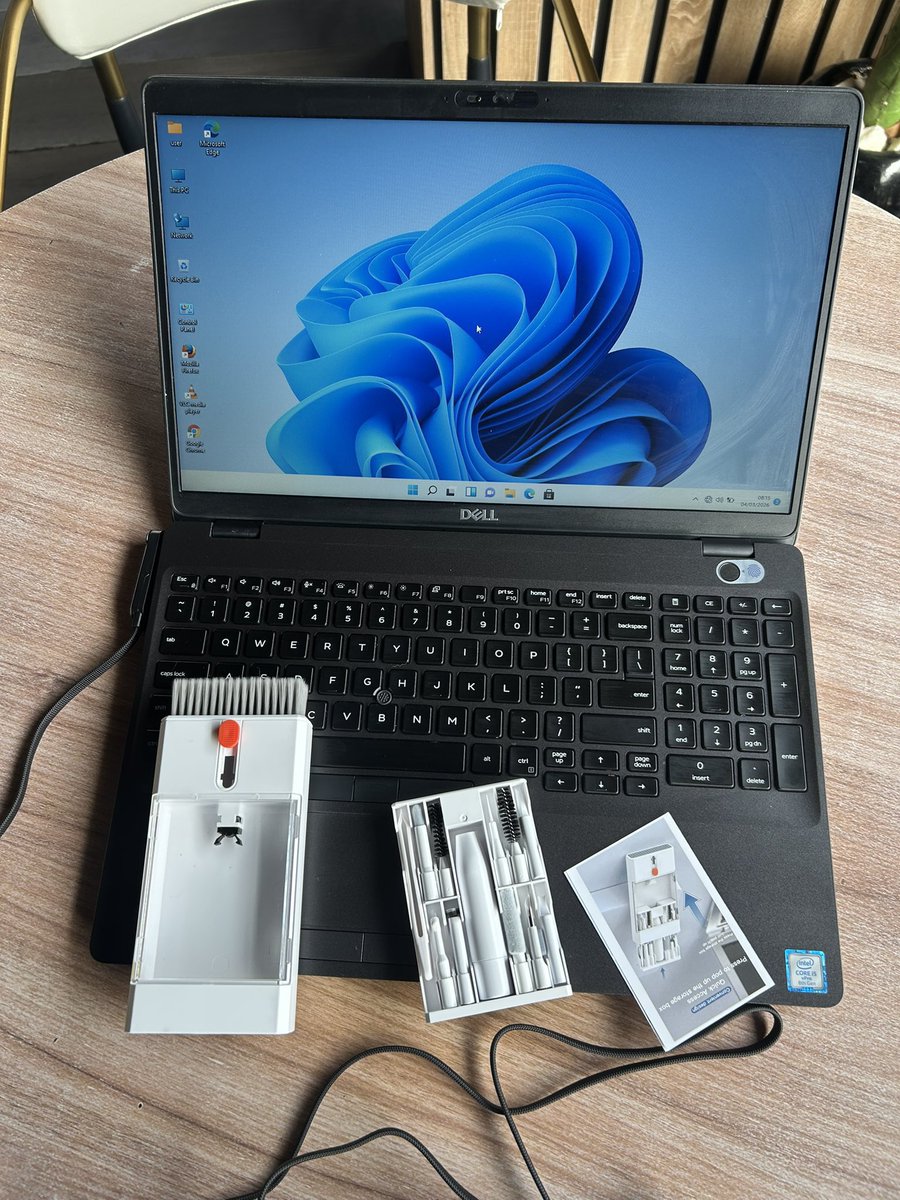 Val-Gadget tweet media