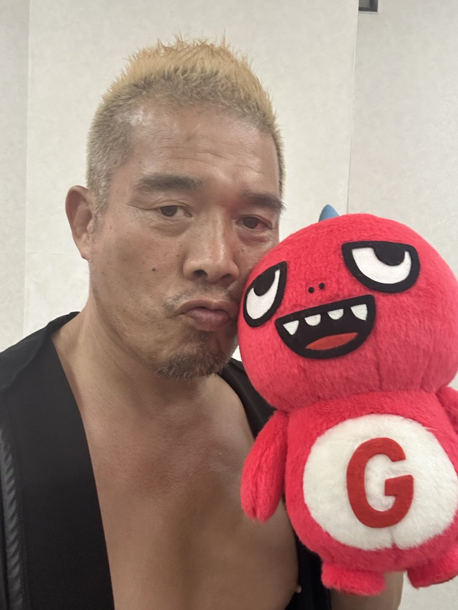 mocchy_117's tweet photo. 市川くんが気になって集中出来ませんでしたが、GAORA人形持参は今度GAORA TVに挑戦しますんで

そしてマサかのダニエル三島がいたよ！ https://t.co/etNmvxFoZ4
