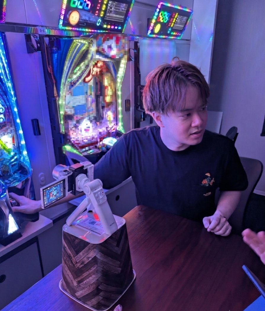 YUIYUAN2's tweet photo. SANKYOさん協力の下、e妖怪ウォッチのユーチューブ撮影を行いました。動画は21日0:00より解禁となります。主要SNSの個人アカウントでは静止画&amp;動画の掲載がメーカーNGとなっておりますので、こちらは店舗アカウントにてアップしておきます✋
https://t.co/7iMt310WLo

#サンどらTube
#妖怪ウォッチ https://t.co/6FivrZlzQb