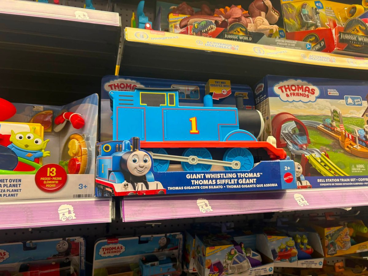 thomasmerchnews's tweet photo. The 2026 merch has been found at stores in Mexico! https://t.co/ox7zFqud38