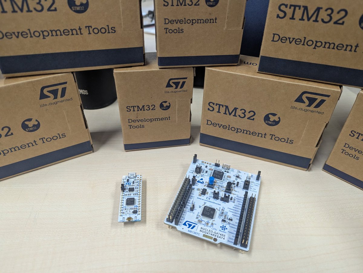 Matsue_Robocon's tweet photo. STMicroelectronics様より，ユニバーシティ・プログラムにてマイコンボードの提供をいただきました！ありがとうございます！！
高専ロボコン等で役立てます！！

#ロボコン #高専ロボコン https://t.co/1WFGj4V3GY