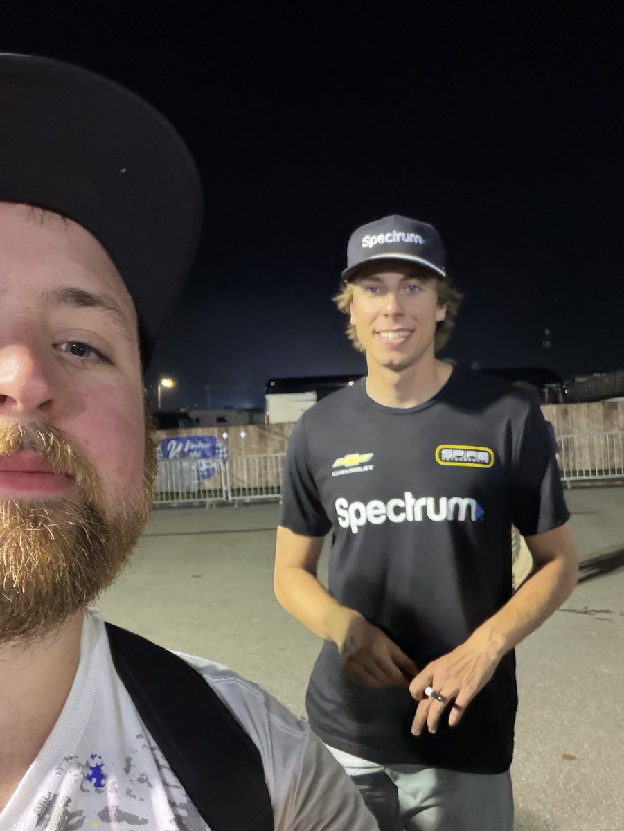 Brianblackman88's tweet photo. Thanks for stopping by @CarsonHocevar https://t.co/4KwDEKKYhj