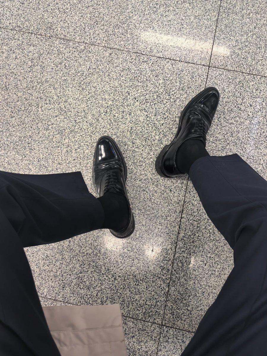 x888117's tweet photo. 有的人，聊着聊着就散了，有的时候都没法确定原因。
只是似乎也没有必要非得确认所谓的原因。
删了，也就忘了，本没有什么特别的关系，也不用故作情深。 https://t.co/XS1eYlwDcs