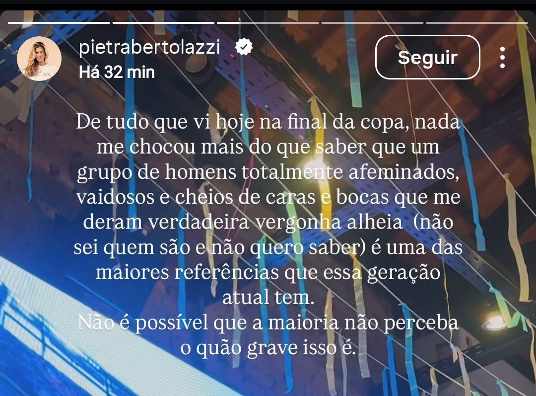 rkivedisco's tweet photo. Olá, @polishop . O influenciador Igor Albuquerque, que divulga a marca, está nos prints fazendo E colaborando com comentários depreciativos sobre um grupo de k-pop (prints anexos). Acreditamos que essa conduta não represente os valores da marca.

Perfil: https://t.co/i1XdaKuui3 https://t.co/DzvCNbEbgH