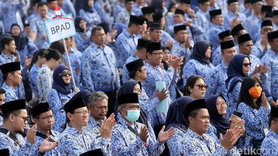 LambeSahamjja's tweet photo. kinerja ASN bakal diukur dari kepuasan masyarakat:
- panrb siapkan aturan baru penilaian pelayanan publik
- kinerja asn dinilai dari kepuasan masyarakat, bukan cuma administrasi
- survei kepuasan masuk indeks pelayanan publik
- hasilnya bisa pengaruhi karier ASN https://t.co/BGK9UW8rRh