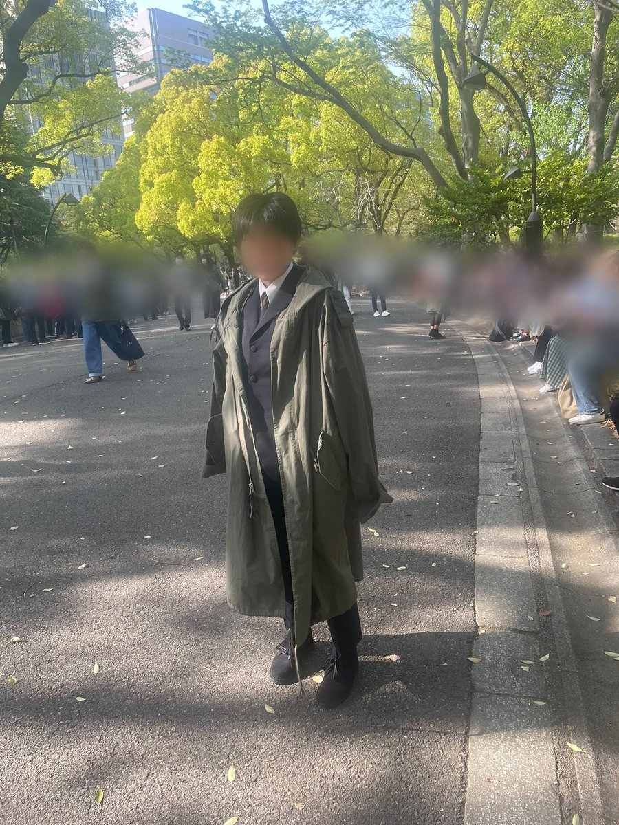 romroars's tweet photo. メンズスーツを仕立てる趣味はいいぞ　吊るしじゃなく自分の体にぴったり合わせることで160cmでもそれなりにサマになる https://t.co/kpoKeopoBf
