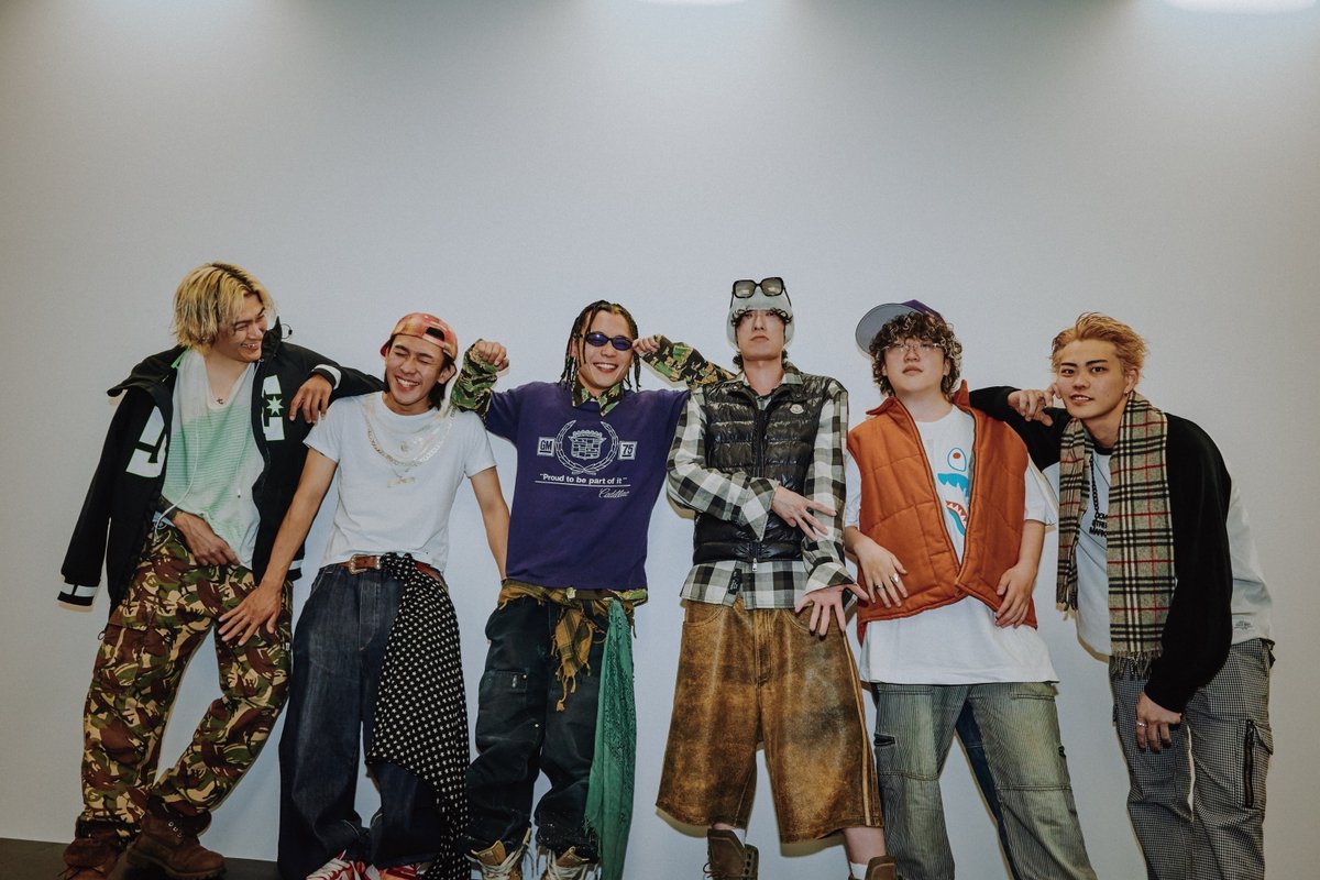 rockinon_com's tweet photo. 【インタビュー】

HIPHOPの枠を超えて響く、熱くてメロウな「Awesome」スタイルにハマれ！ 神奈川発の7人組・Awesome Brothersに迫るインタビュー＆レビュー！

#ROJACK
#ROCKINONJAPAN
#AwesomeBrothers
https://t.co/0VvZK9MEsu https://t.co/KZzgl0R7Z8