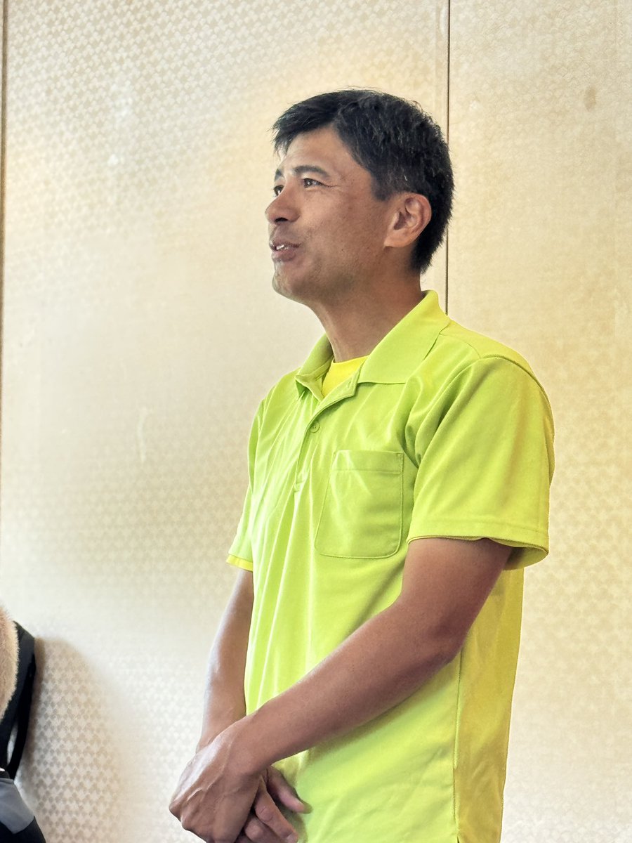 babakeijiro's tweet photo. 1泊2日グラウンドゴルフ旅行。
会場は大和高原ボスコヴィラ。
初日、到着後に1ラウンド（24ホール）、昼食後に1ラウンド。2日目は早朝に1ラウンド、朝食後に1ラウンドと計4ラウンド。大阪より涼しいとはいえ、なかなかハードな日程でした💦
ご挨拶の機会もいただき、親しく交流させていただきました。 https://t.co/1brMARCQvR
