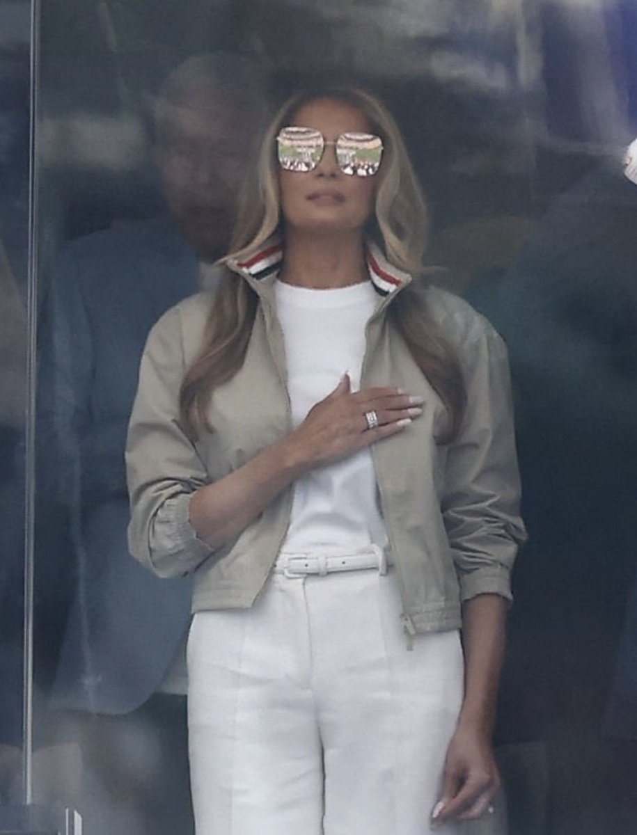 MAGAVoice's tweet photo. I don’t care what anybody says. Melania Trump looked like an absolute stunning QUEEN Today https://t.co/pUeWDXwCub