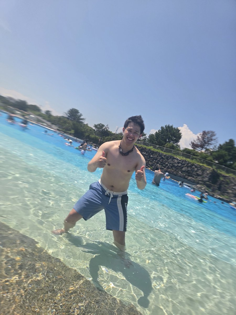 kumap00's tweet photo. プール効果すごい https://t.co/hOJ5CavCVb