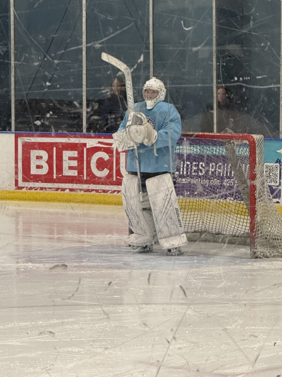 Jennifer Perryman 🏒🦑⚾️⚓️⚽️🌊 tweet media