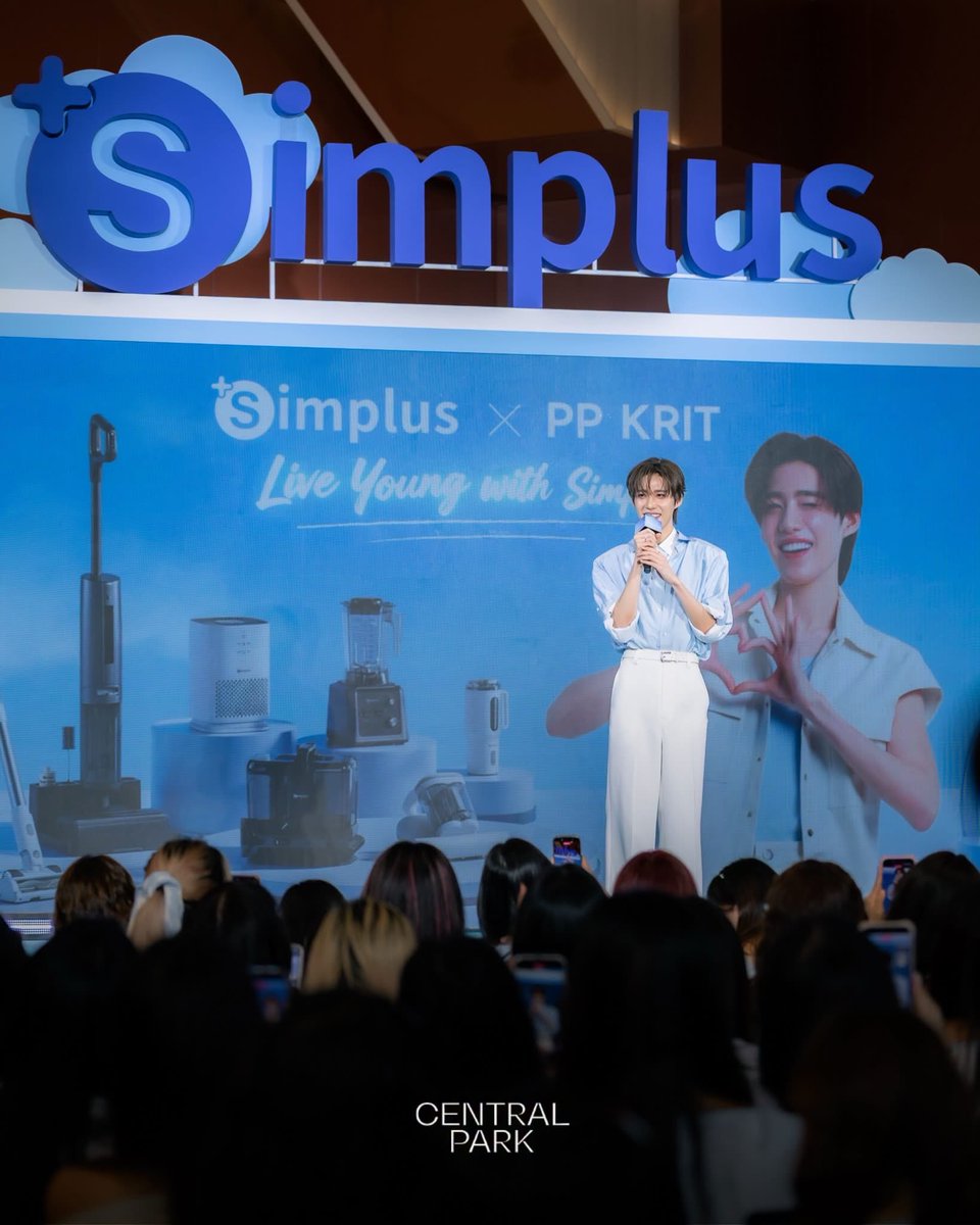 ppkritt_fc's tweet photo. ขอขอบคุณ Simplus @SimplusTh สำหรับงาน SIMPLUS X PP KRIT LIVE YOUNG WITH SIMPLUS ฉลองครบรอบ 5 ปีที่สมบูรณ์แบบ อบอุ่น และเต็มไปด้วยรอยยิ้ม

ดีใจที่พีพี กฤษฏ์และแฟนคลับได้เป็นส่วนหนึ่งโมเมนต์พิเศษนี้พร้อมส่งต่อพลังบวกภายใต้คอนเซปต์ “Live Young, Live Beautiful” ไปด้วยกัน

ขอขอบคุณที่ซัปพอร์ตพีพีเสมอมา แล้วเจอกันใหม่นะคะ 💙✨

🤍 ขอขอบคุณรูปภาพสวย ๆ จากพี่ Central Park Bangkok ด้วยนะคะ

PP KRIT LIVE YOUNG WITH SIMPLUS
#SimplusxPPKrit
#LiveYoungWithSimplus
#Simplus5years
#PPKritt