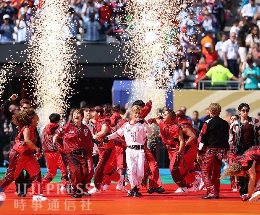 itJIMINvote's tweet photo. @WORLDMUSICAWARD JIMIN X FIFA WORLD CUP 2026
JIMIN AT THE FIFA WORLD CUP
JIMIN FOR THE FIFA HALFTIME SHOW
JIMIN FOR FIFA
JIMIN X FIFA
#JiminForFIFA #JiminAtTheWorldCup
#JIMIN #지민 https://t.co/AxBB15CVrs