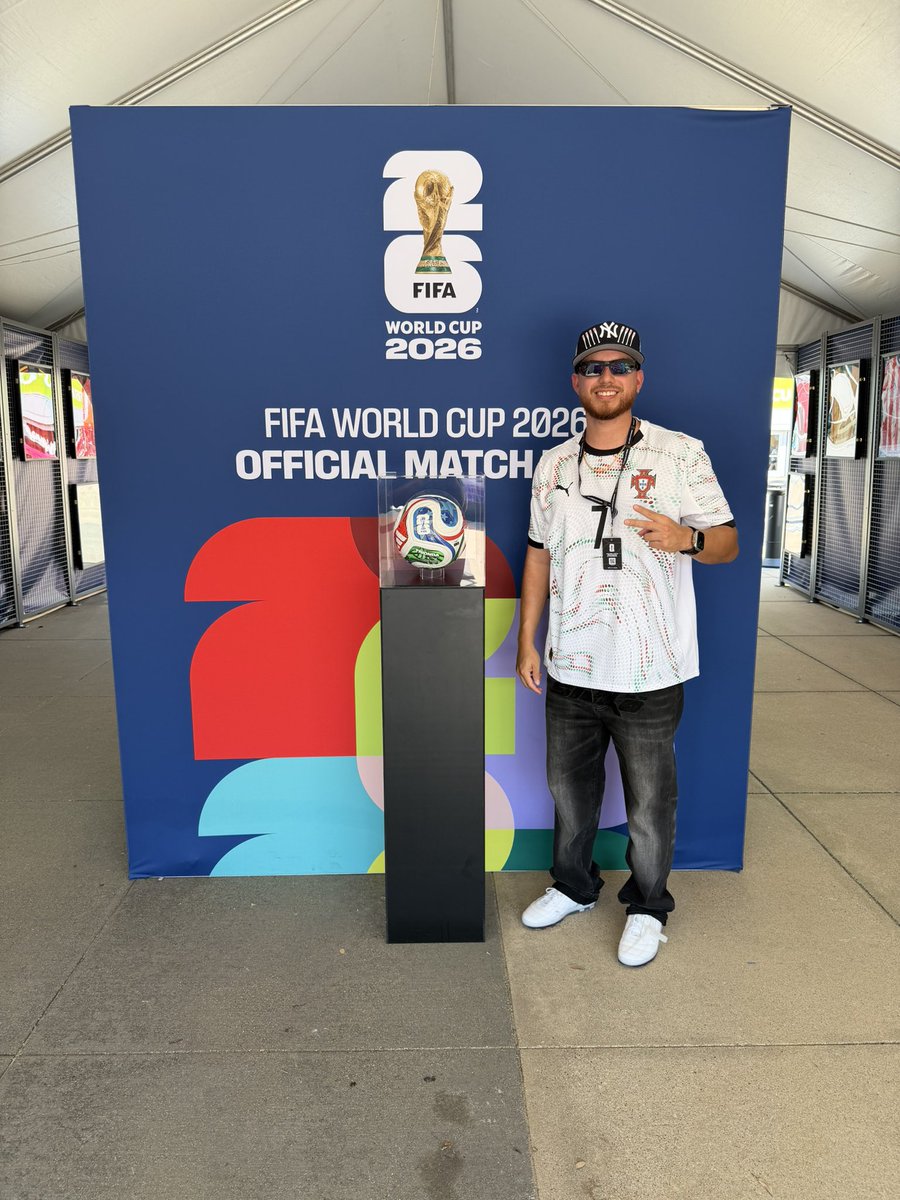 Jloks10's tweet photo. World Cup 2026 🏆 

Went to see Spain 🇪🇸 vs Portugal 🇵🇹 in Texas and Spain 🇪🇸 vs Belgium 🇧🇪 in Los Angeles✅ https://t.co/VL6wZTzgte