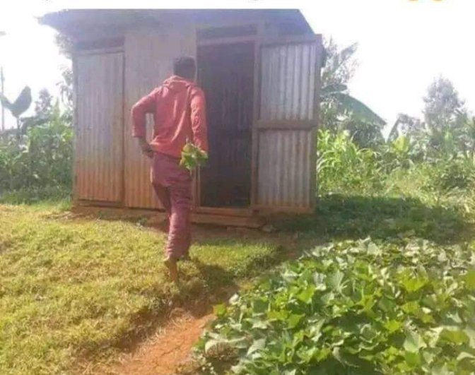 sosteene's tweet photo. Sitawahi kula mutura tena . https://t.co/IK9i7GLnjB