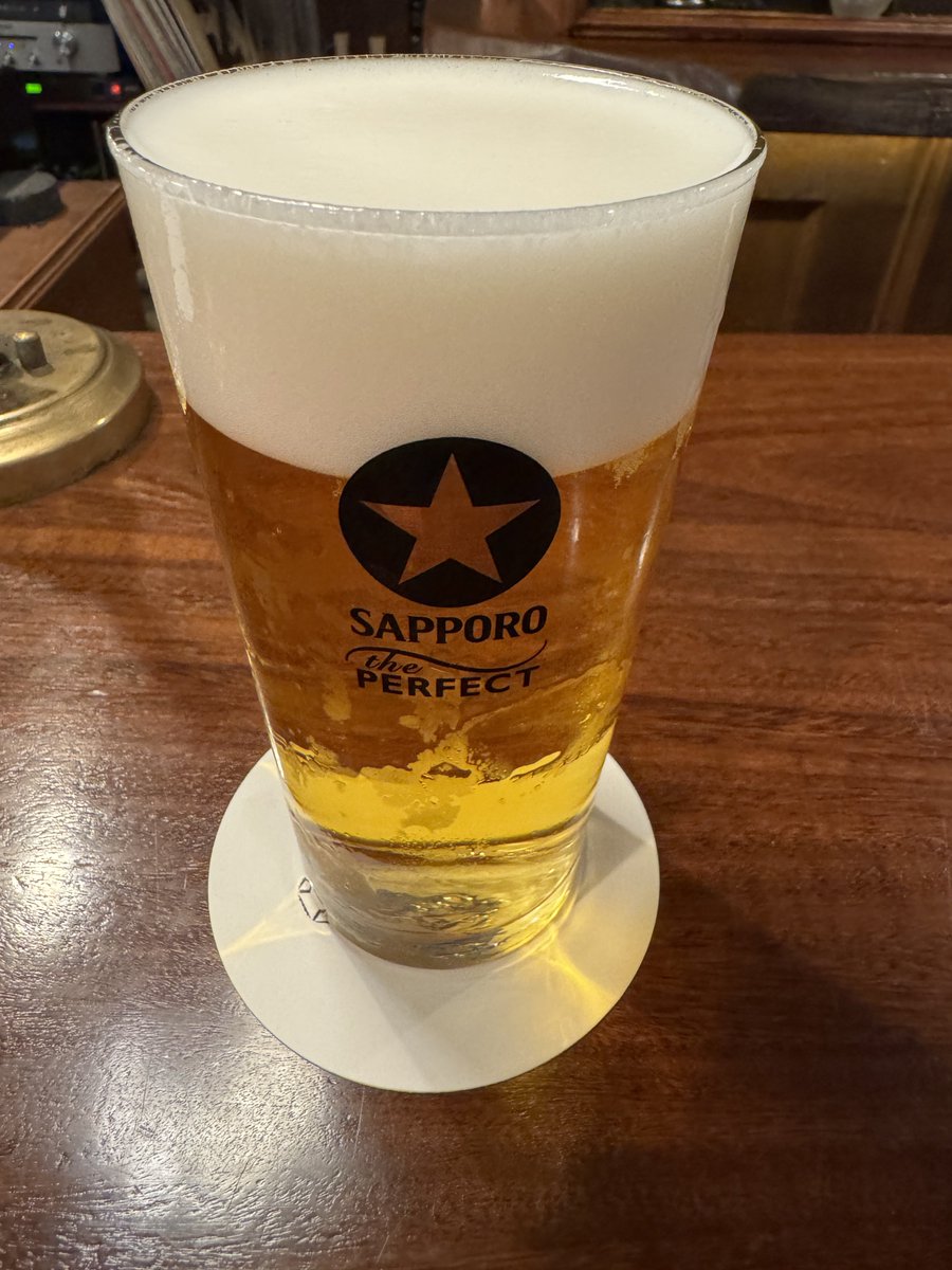 mp44ayrtonsenna's tweet photo. 今日の昼は、よもだカレー🍛
場所を変えて食後のお茶🍺の時間
#よもだそば 
#タグ・ホイヤー 
#TAGHeuer https://t.co/4LYuj8V7qF