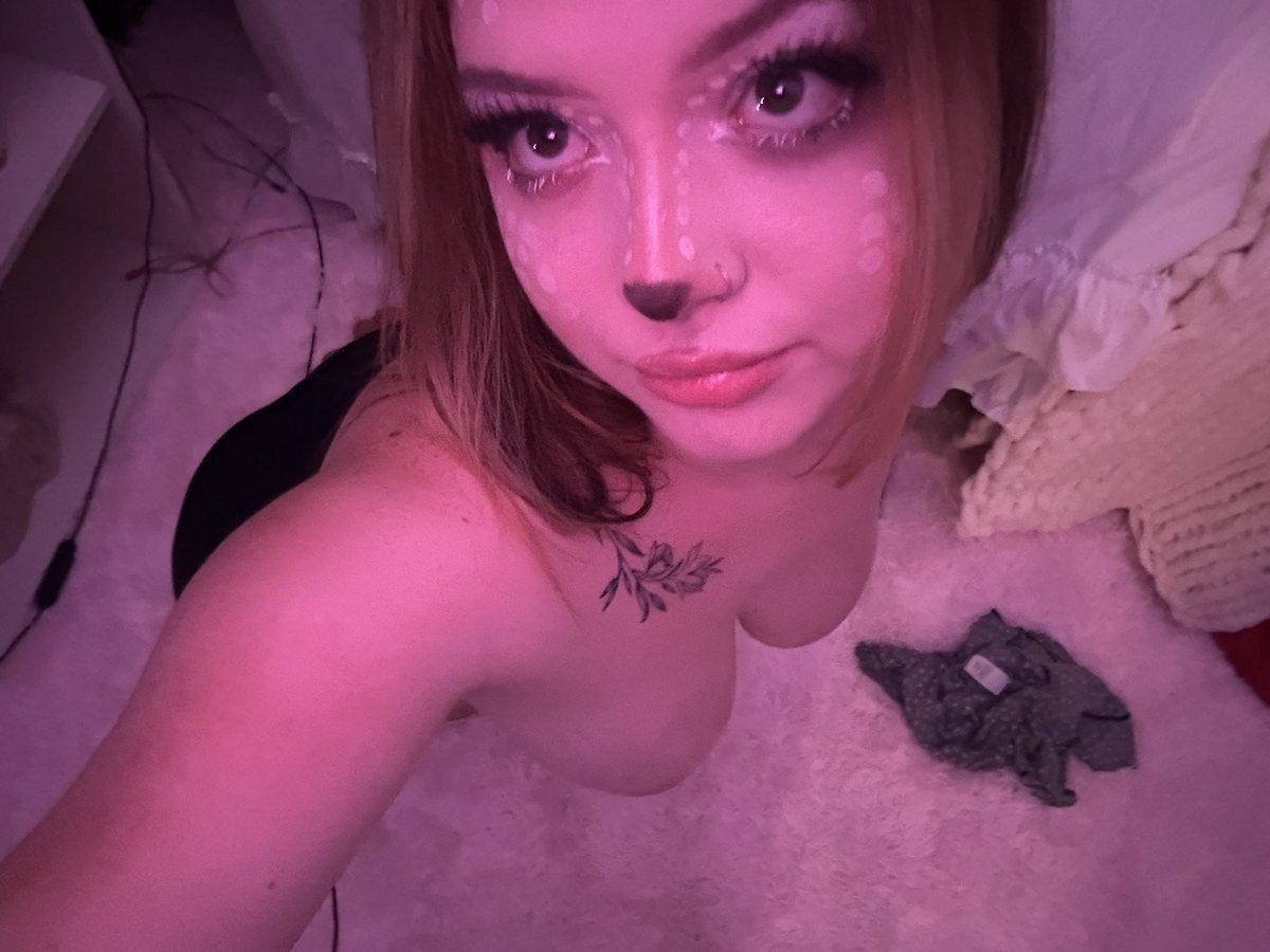 sinfulrosee's tweet photo. me if i was a deer ... https://t.co/l1nHp3Ytxk