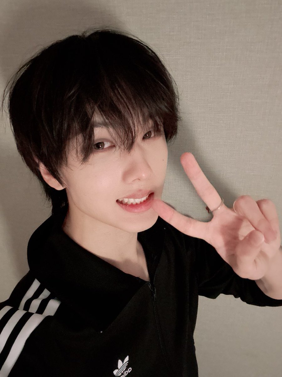 your_mystar_'s tweet photo. 지성시♡ https://t.co/0MNI0VXk3V