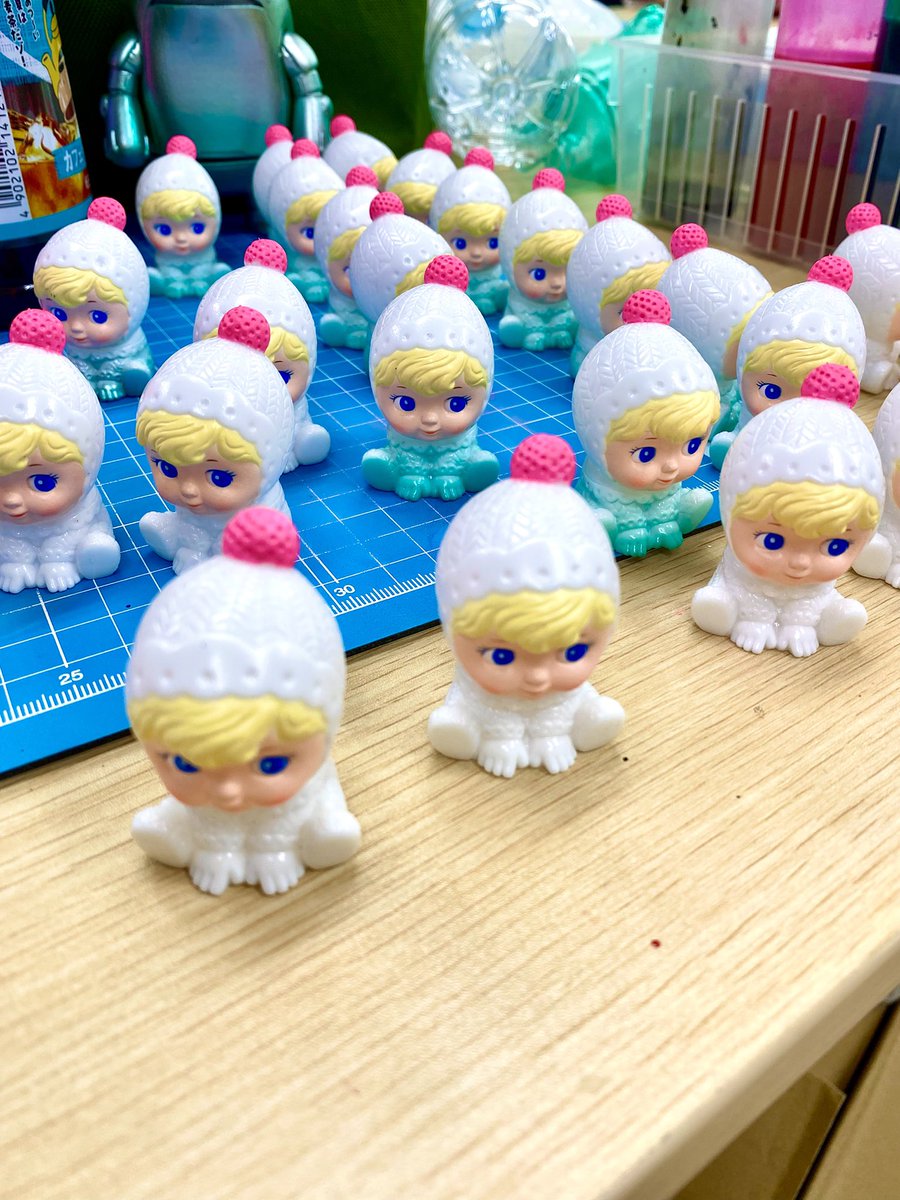 久しぶりに チャーミーのせケローネンも 制作中。