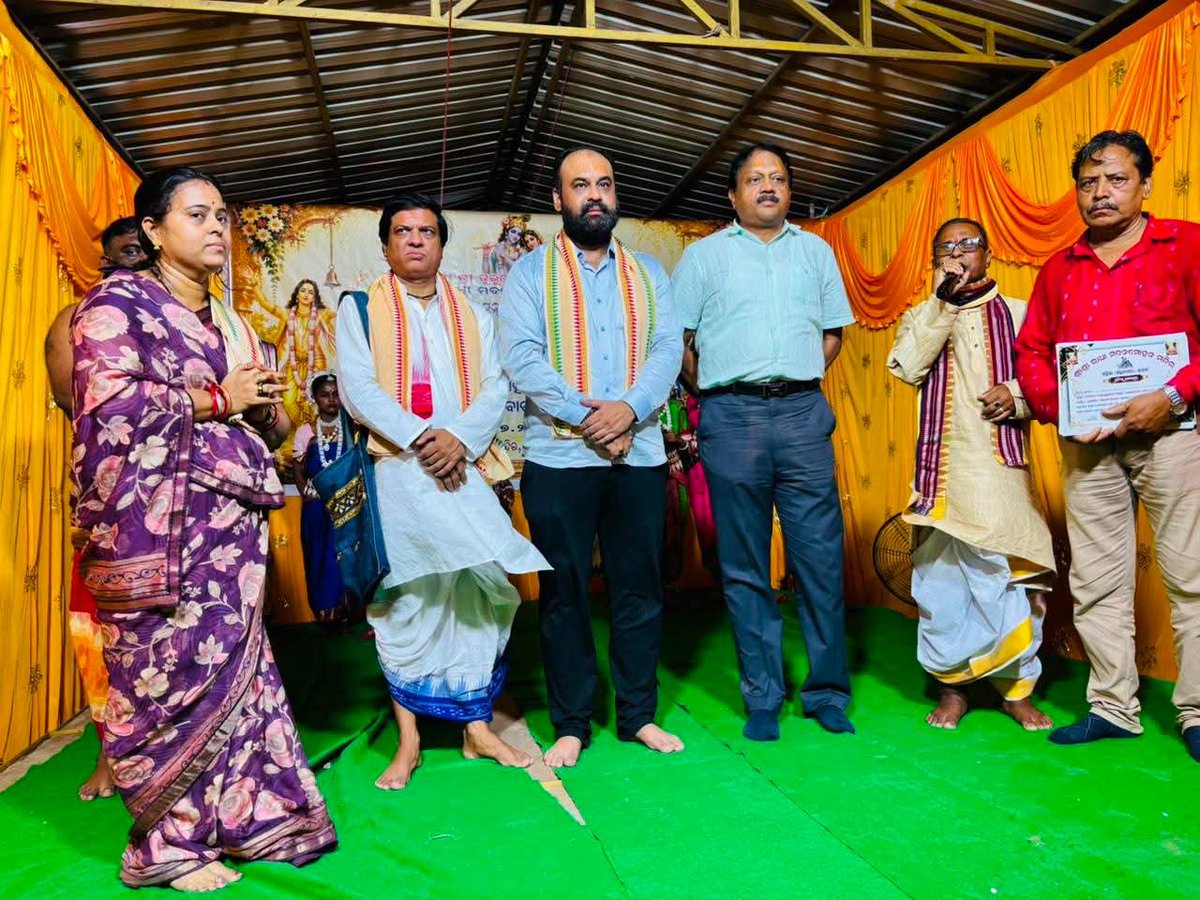 ComSANGRAM's tweet photo. The biggest folly of a man is that he is unaware of the present and hopes for tomorrow.ମଣିଷର ସବୁଠାରୁ ବଡ଼ ମୂର୍ଖତା ହେଉଛି ଯେ ସେ ବର୍ତ୍ତମାନ ବିଷୟରେ ଅଜ୍ଞ ଏବଂ କାଲି ପାଇଁ ଆଶା। https://t.co/GuhYEx8NN9