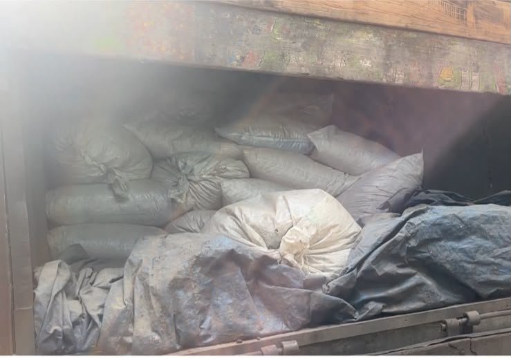 NarcoticsCBN's tweet photo. 🇮🇳CENTRAL BUREAU OF NARCOTICS🇮🇳

🚨CBN in Action🚨

📌Date: 18.07.2026
📌Place: Guna, M.P.
📌CBN Neemuch &amp; Ujjain seized 2958.580 Kgs Poppy Straw
📌2 Persons arrested &amp; 2 Vehicles seized under NDPS Act 1985
📌Further investigation on

@FinMinIndia @cbic_india @PIB_India @ANI https://t.co/ctPjuaGHFr
