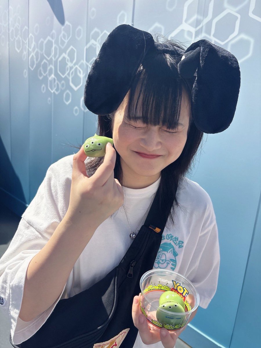 YOTTA0701's tweet photo. ◆ 出勤情報◆

りの(@yotta_rino) 20-5
なあ　　　　　　　21-5
るる(@yotta_ruru) 0-5

華金🍺今日も皆んなで飲むよー✊

[ 営業時間 ] 20:00 - 5:00
[ 場所 ] 新宿2-11-11 近藤ビル201

#新宿二丁目 #セクマイさんと繋がりたい #レズビアン #LGBTQ #ビアンバー #YOTTA #YOTTAでよった https://t.co/gK9GxiPLgn