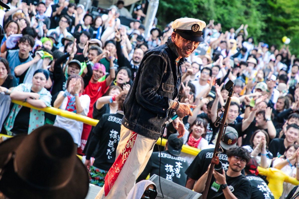 KATSUO_TxCxCxS's tweet photo. 夏の始まりを教えてくれるヤキフェス。
ロケーションも雰囲気も最高のフェス。
今年もありがとう御座いました！！！
大好きです！！！！！
@yakifes 

photo by watanabe"KOOL"syo @85ride_kool 

#ヤキフェス
#チェリコ https://t.co/nwvGDmgAF3