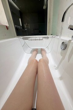 stop_suicide12's tweet photo. どうやって本物の男性と会える？？
業者勘弁
#裏アカ女子 #旭川 #DM https://t.co/DHx6gEI89W