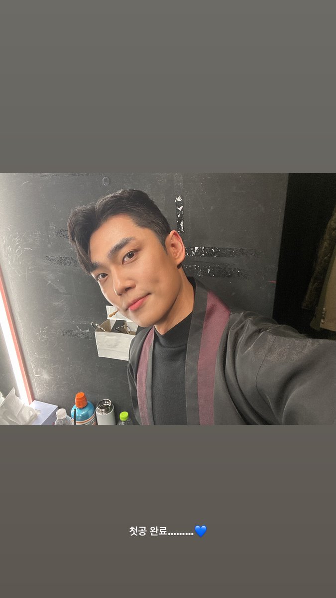 P_ull_l's tweet photo. 🫶또 다른 한 분께🫶
-  초록(찬류인/영진) or 사찬(찬사내) 폴라
- 폴라는 본인이 소장하실분만 + 찬종배우님 회차로 2번이상 본사만 부탁드리겠습니다 (교환 방지로 아래 작은 표시가 있을 예정입니다)
- 트친 한정❌️ 연뮤덕 한정⭕️ 알계/거래계/이벤트계❌️ https://t.co/gbk2avlIeG