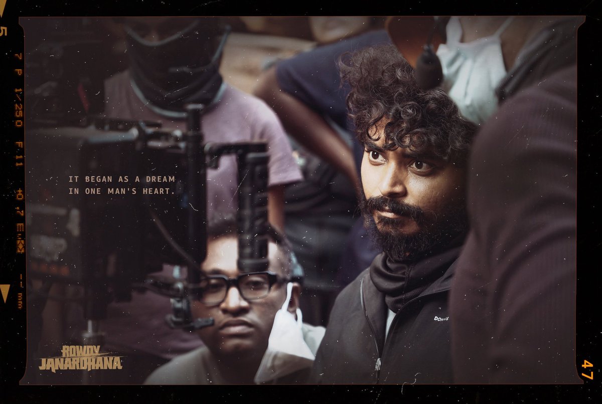 __GirDhar's tweet photo. Team #RowdyJanardhana celebrates director @storytellerkola and wishes him a very Happy Birthday 🔥

#HBDRaviKiranKola 

#VijayDeverakonda https://t.co/TiBdXX2Vsl