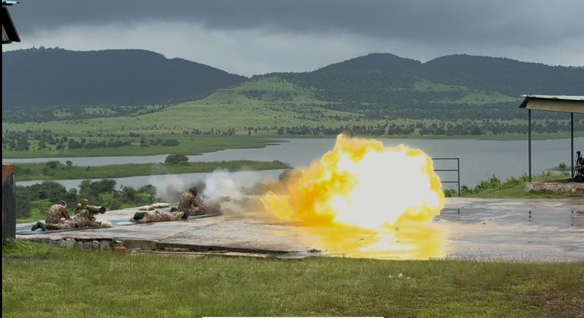 artrac_ia's tweet photo. “𝐓𝐡𝐞 𝐈𝐧𝐟𝐚𝐧𝐭𝐫𝐲 𝐒𝐜𝐡𝐨𝐨𝐥, 𝐌𝐡𝐨𝐰"

Battalion Support Weapons Course for Infantry Officers conducted at The Infantry School, Mhow culminated on 18 Jul 2026. Apart from #IndianArmy Officers, Officers from Friendly Foreign Countries and  Paramilitary Forces also completed the prestigious course.

Lt Gen Vijay B Nair, AVSM, SM Commandant, The Infantry School delivered the Closing Address and felicitated the achievers.
Capt Sushant Kumar of Naga Regt was adjudged the Overall Best Student. 

Facebook- https://t.co/HxTzp34I3A

Instagram- https://t.co/dvScnKojcV

#InfantrySchool
#ARTRAC
#IndianArmy

@adgpi