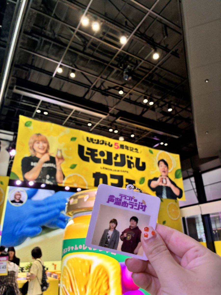 __muuuuucoco's tweet photo. 今日は作家チーム🖊️ #レモンジャムカフェ https://t.co/aWBHKDekyo