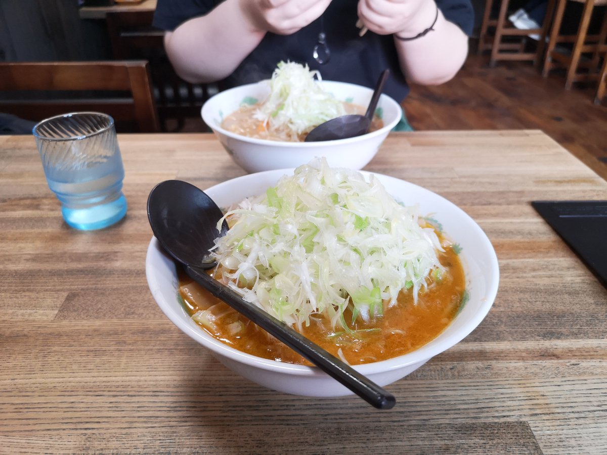 S_e___7's tweet photo. 5-6年前から行こう行こうと思いつつ行けなかったから、ようやく行けてニコニコ止まらん

ラーメン味噌やす
引っ越す前に来れてよかった！
最近流行ってる系統よりこういう味噌ラーメンの方俺は好きだな〜 https://t.co/7aYumXKghF