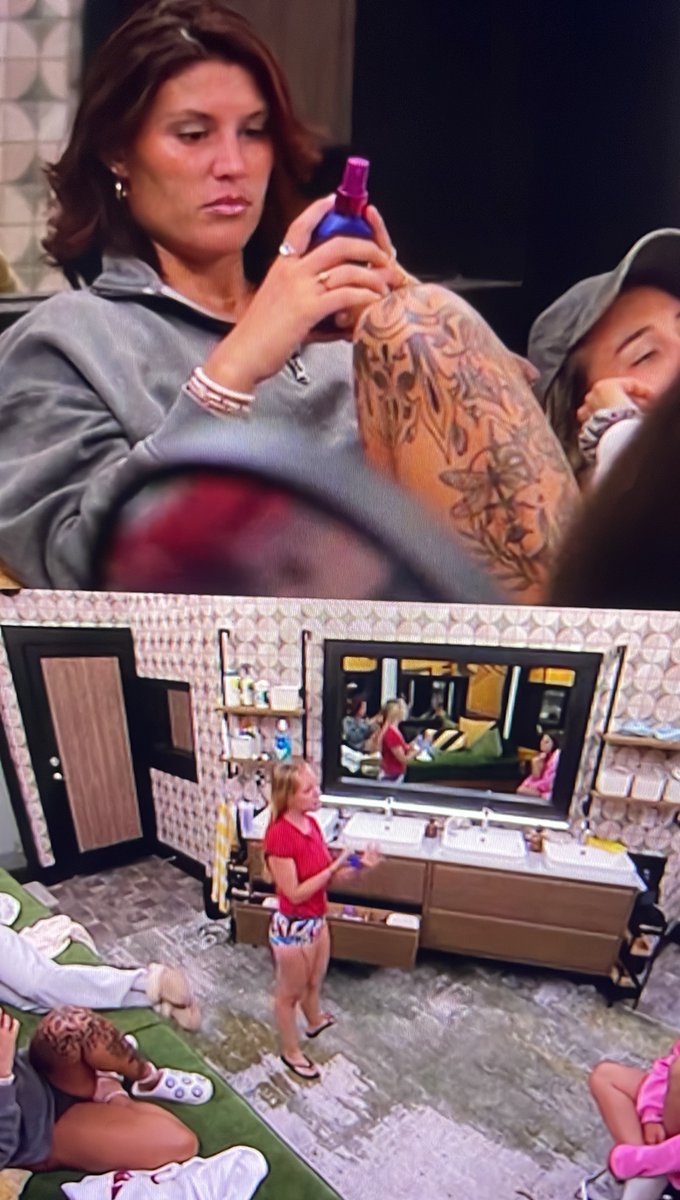 peelmesoftly's tweet photo. melody says she uses its a 10 for her hair they read the ingredients and like it #bb28 https://t.co/HDAeRakOz0