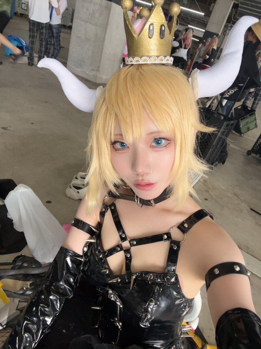 sura317's tweet photo. 現着！
エレベーター近く！
今日はクッパ姫だよ！

#アコスタみずほPayPayドーム福岡 https://t.co/WBFGATiH5Z