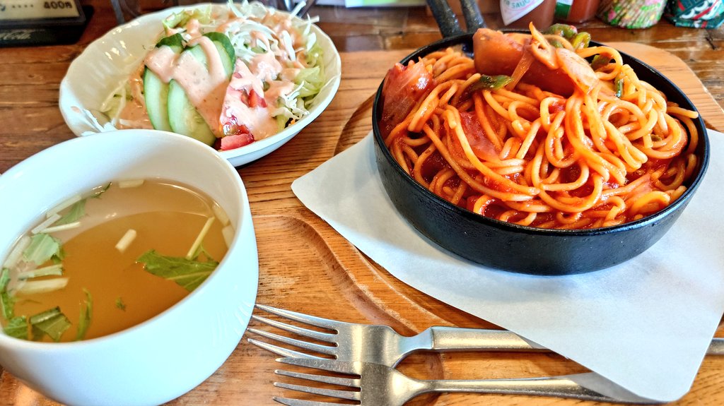 Sieg_glasses's tweet photo. プレイス・ランチ https://t.co/vfskPpKJQj