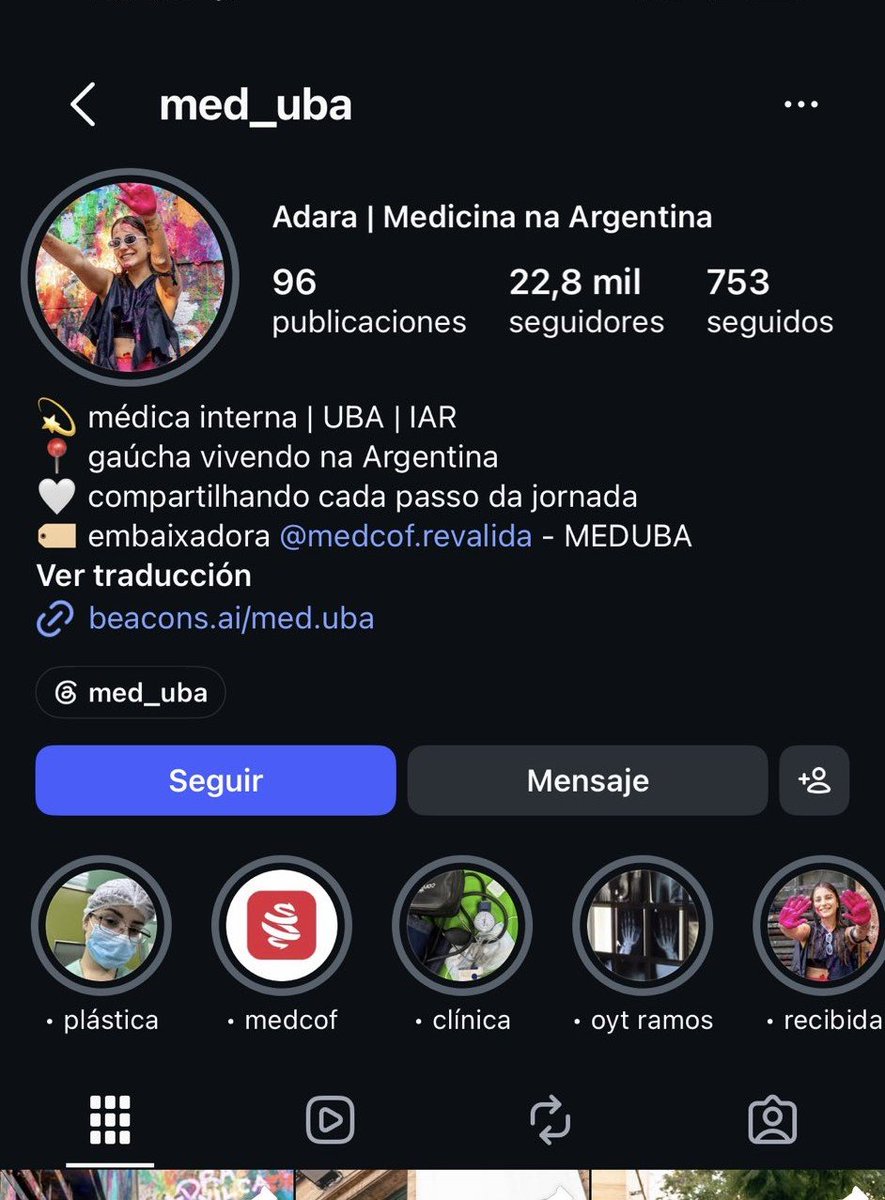 Argenpoirot's tweet photo. Estudiantes brasileras de la UBA se burlan de Argentina, 3 años de gobierno y nadie paga, siguen estudiando gratis y encima se burlan. 

Cuando vamos a terminar con esta joda? BASTA DE REGALAR TODO

Todo el tiempo vemos como se burlan y seguimos dando educación gratis?

Cortemos https://t.co/J9DZzCX1H5