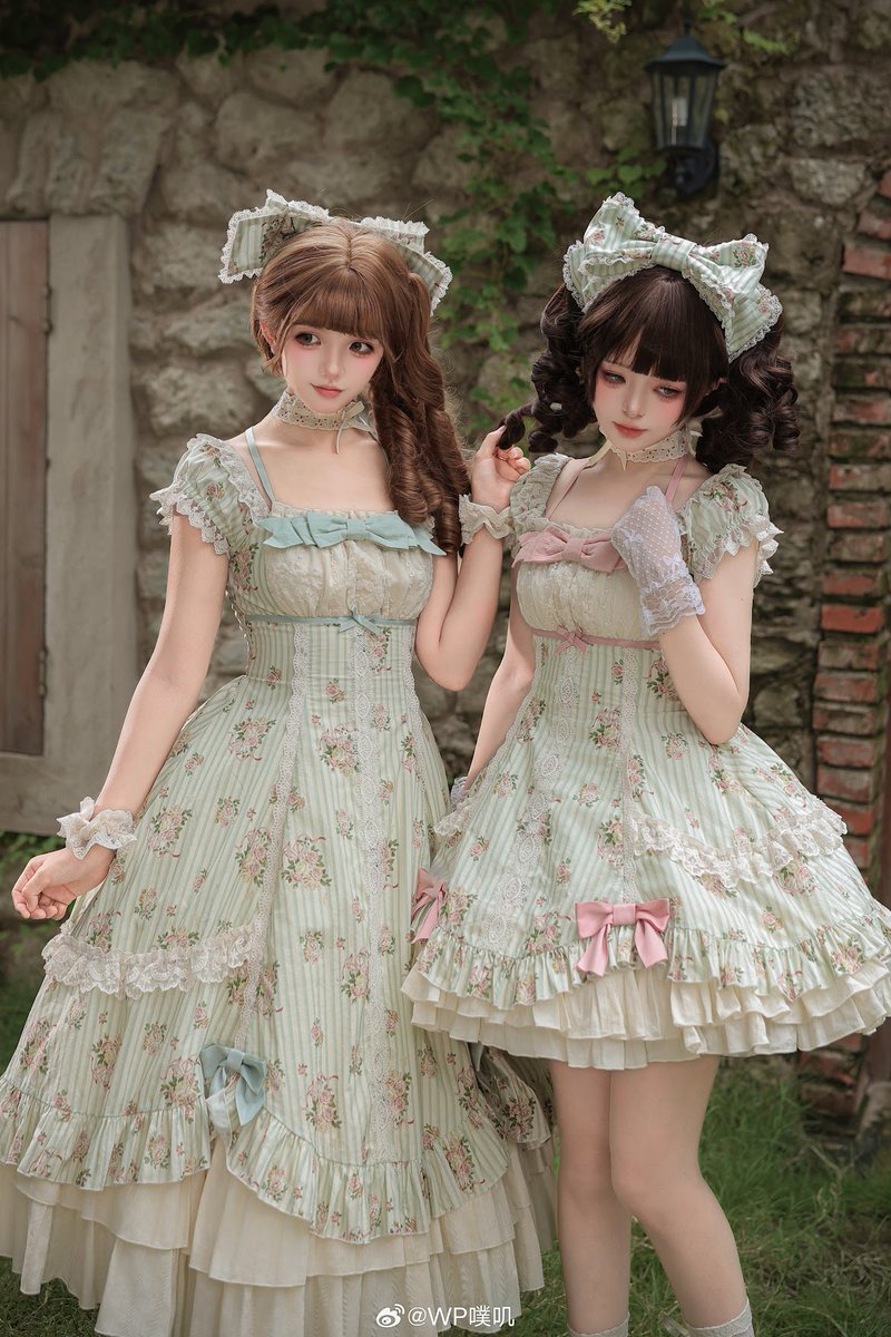 専用ページROSE☆ROSE様 大人可愛いオーダー ガーデンを彩る「オースティンローズ」との出会いをテーマに、可憐で