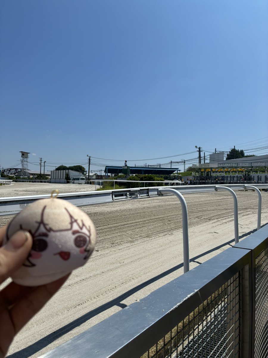 ryuya_3969's tweet photo. 競馬くんムズすぎて泣いた😭マイナス6400円対あり https://t.co/dCIdE4yGKc