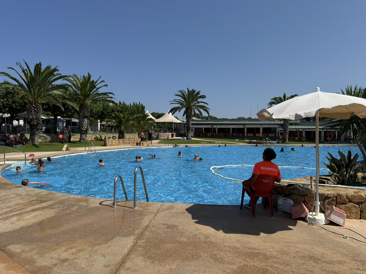 _maspatoxas's tweet photo. Com cada estiu, els nostres socorristes són aquí per vetllar per la seguretat de tothom i perquè pugueu gaudir de la piscina amb total tranquil·litat ☀️💦🛟

#CampingMasPatoxas #Pals #VisitPals #CostaBrava #Empordà https://t.co/cnQ1ksFP4K