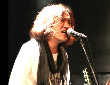 fraisst's tweet photo. ギタリスト
白浜 久（しらはま ひさし）さん（69）

2022年3月3日
病院理事の悪友の勧めで肺炎球菌 接種

2022年12月5日
5回目ワクチン（3回目モデルナ）

2026年
6月2日
腰骨圧迫骨折 緊急入院

6月20日
脊柱管狭窄症 5時間の手術

6月26日
ミックラルフス逝去（最後の投稿）

7月18日午前8時22分死去 https://t.co/gXH8gjerMx