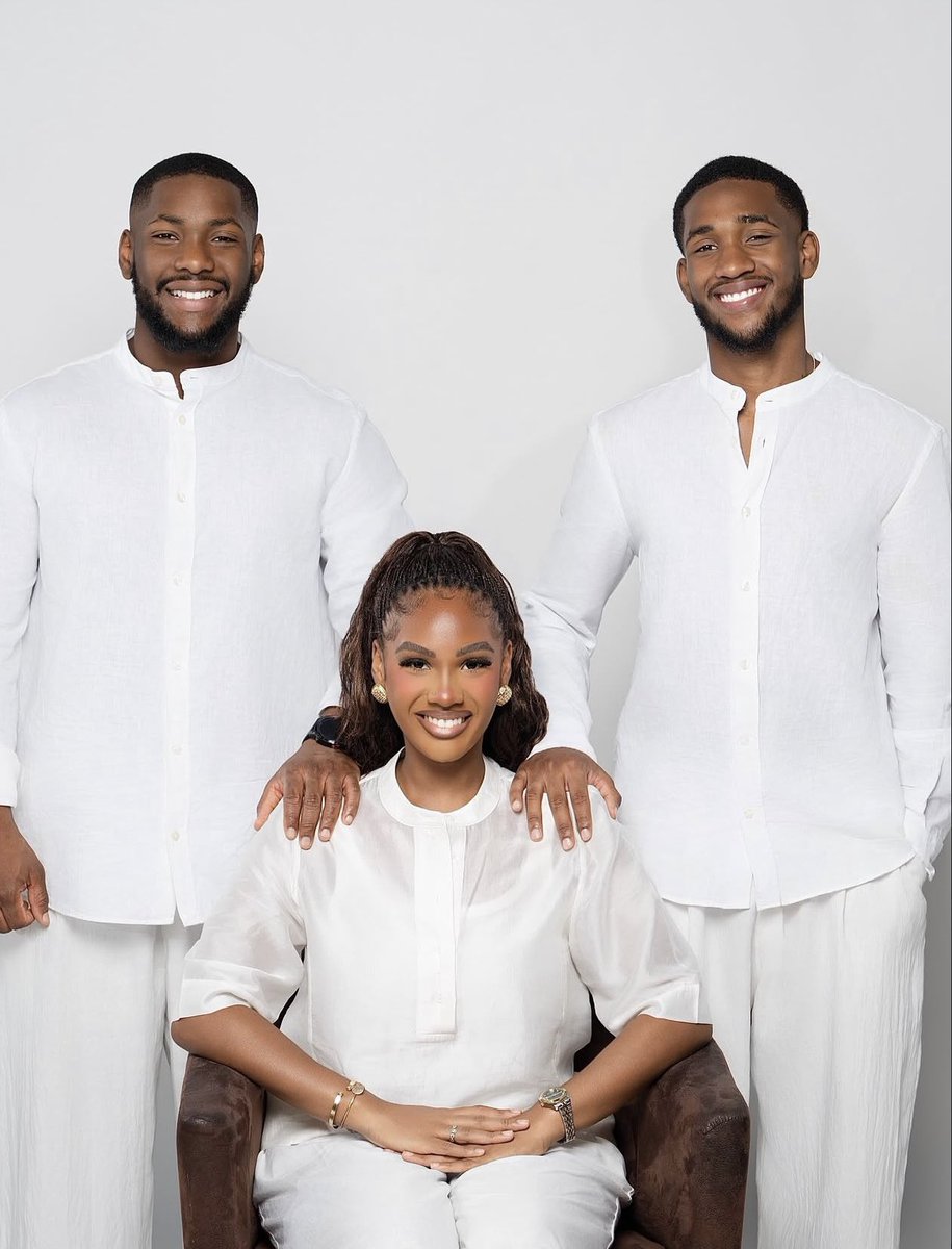 metrofive5's tweet photo. Face card runs in this family. Too much aura for one frame.🥹🔥🤍 https://t.co/b2njeVInQH