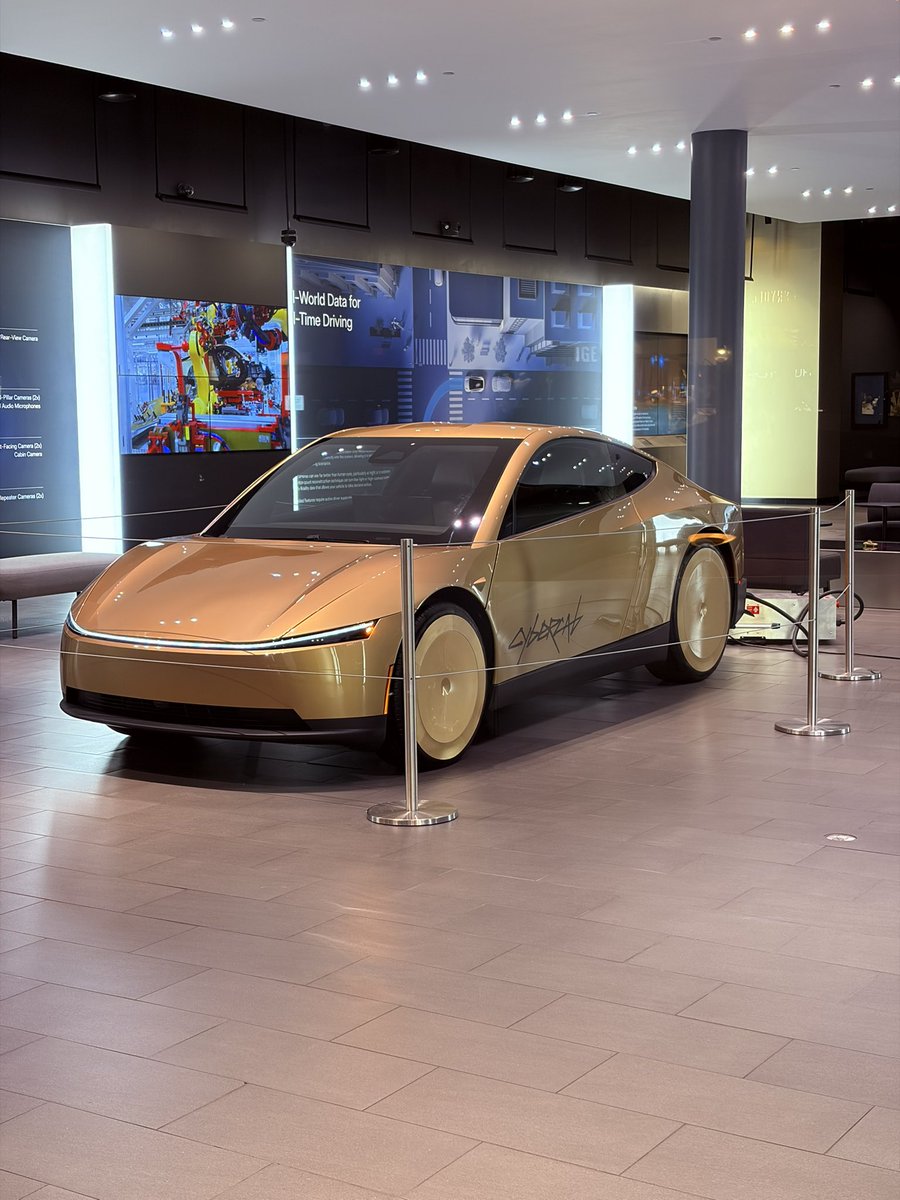 Starscream_SJC's tweet photo. Tesla Santana Row will be reopening tomorrow with a full focus on self-driving. Everything in the showroom is about Robotaxi and Cybercab with stats and information about the technology. The Cybercab on display is the production model. https://t.co/yIUYdOGFOp