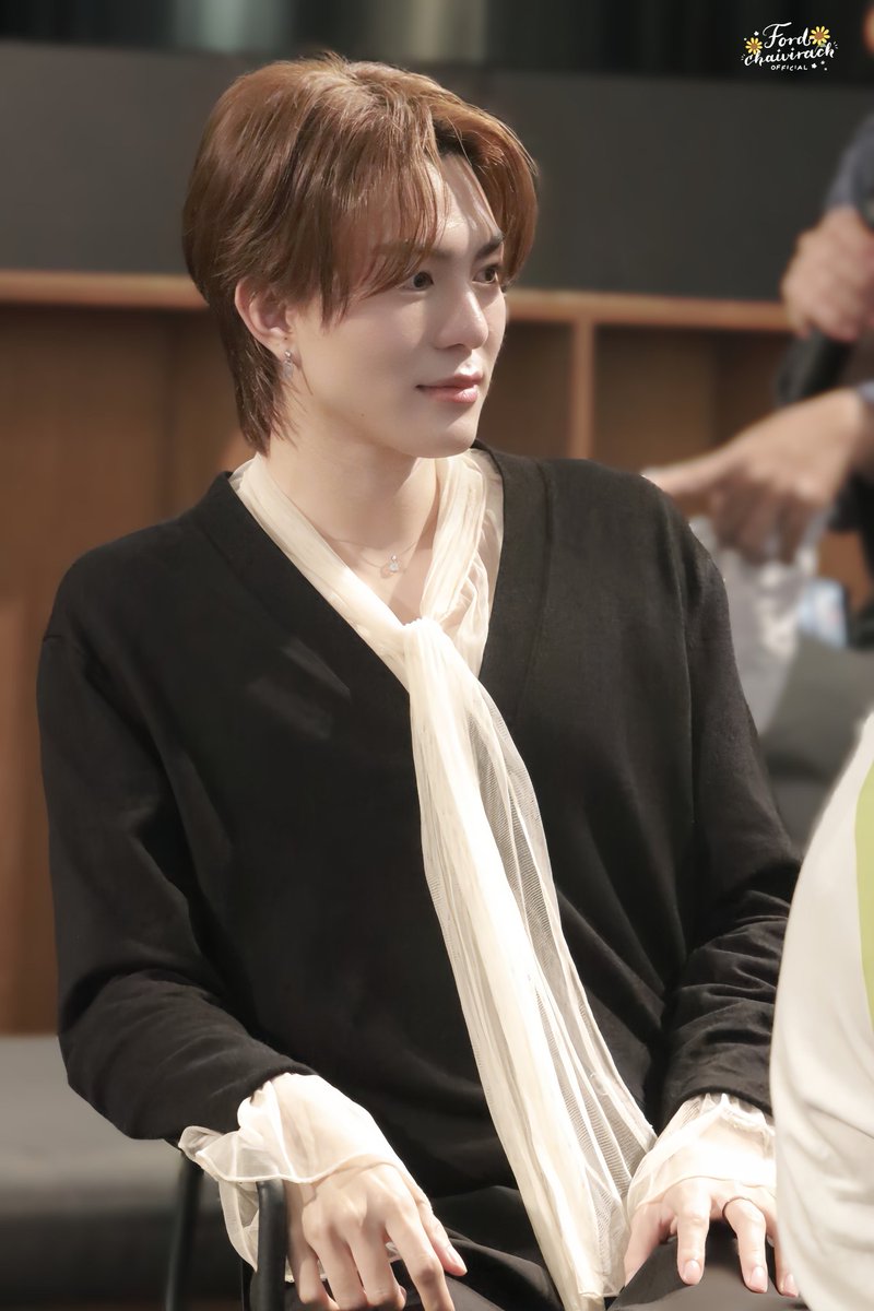 ford__official's tweet photo. ใบหลิวน่ารักที่สุด😍
#LosttoLightEP5 #LosttoLightFinalEP
#LosttoLight #LosttoLightอยากจะดังห���ือยังนะ
#fordchaivirach @fordchaivirach https://t.co/ZIQdN1P86q