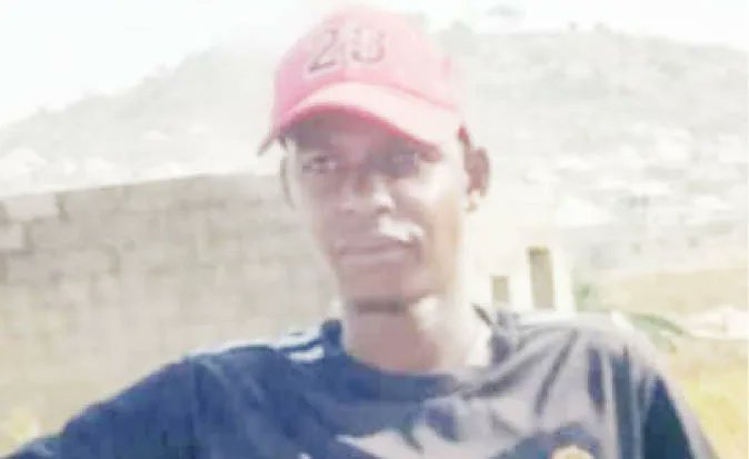 NigeriaStories's tweet photo. JUST IN: Corpse Of 30-Year-Old Arrested At Abuja Mining Site Found In Mortuary.

The family of 30-year-old Yakubu Hassan of Rafin-Sanyi community in Suleja, Niger State, has alleged that they found his body in a mortuary about a week after he was arrested during a security raid on an illegal mining site in the Federal Capital Territory (FCT).