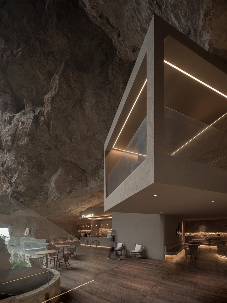 interiorsuckerr's tweet photo. Would you brave the heights for a coffee?
📍Yandang Mountain, China https://t.co/hNUOZ1u3RX