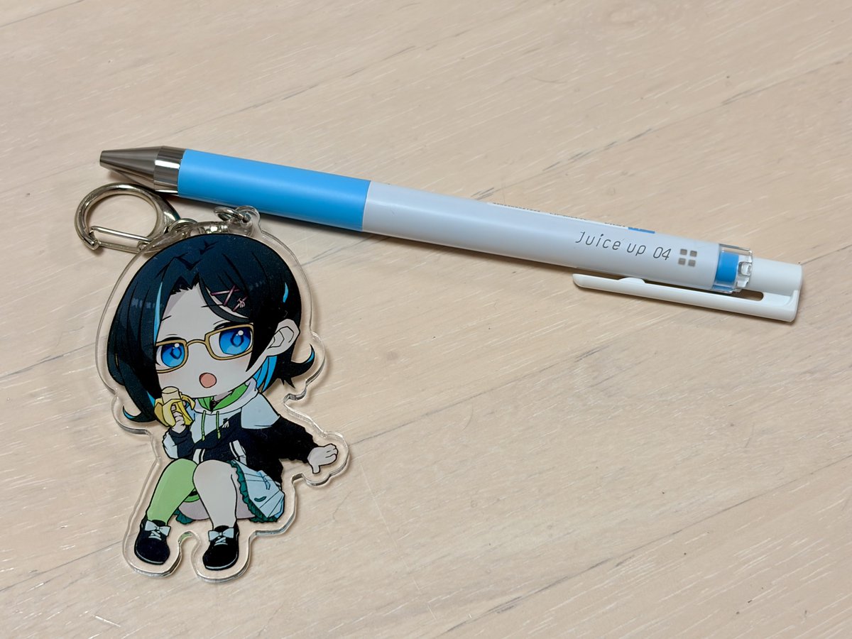 877ria's tweet photo. 水色のボールペン買った🩵🩵 https://t.co/6SY38dvVdY